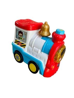 Go Go Smart Wheels Roadmaster Motorized Train Vehicle